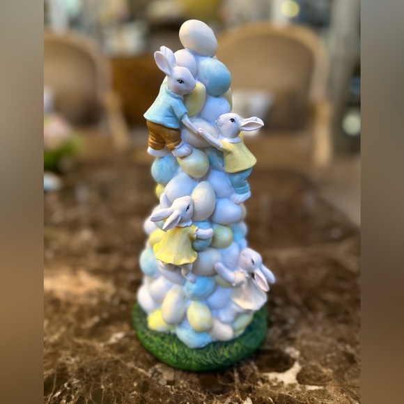 Delightful Easter bunny and egg tree table decor. - Picture 1 of 5